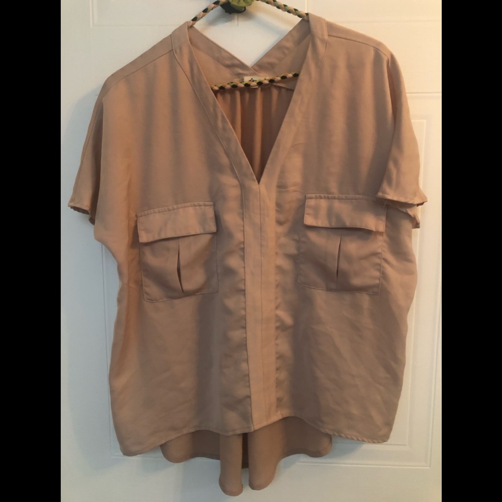 ⭐️ 3/for 30$ ⭐️ Pink blouse